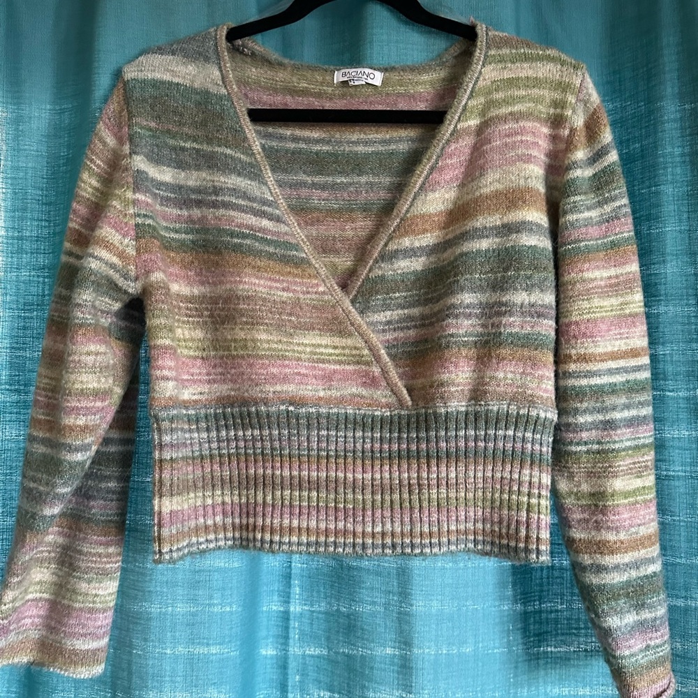 Braciano Multicolor Striped V-Neck Sweater